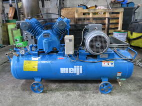 コンプレッサー