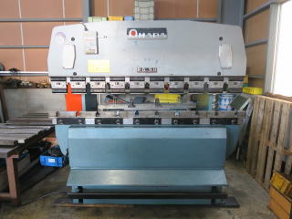 アマダ　ブレーキプレス